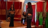 How to Belly Dance Belly Dancing Hip Lifts and Drops