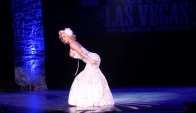 Missy Lisa - Miss Viva Las Vegas Burlesque