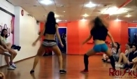 Preaty girls booty dance